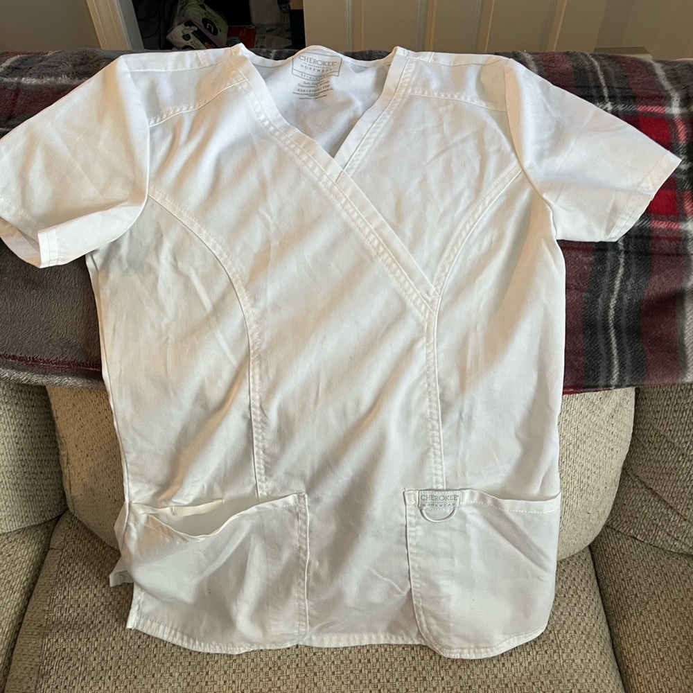 Cherokee Workwear White Scrub Top